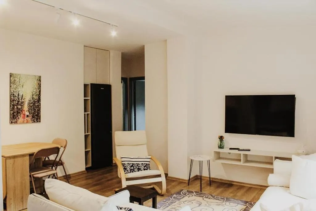 Newly Renovated, 1-Bedroom Holiday House Durres